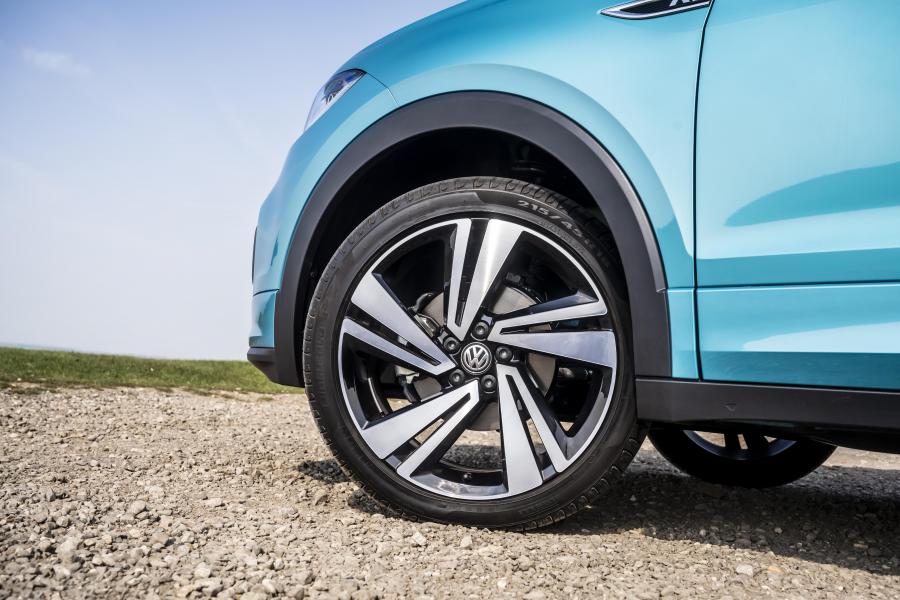 Колеса Volkswagen T-Cross R-Line 2019 года  (UK) (фото 15 из 19)